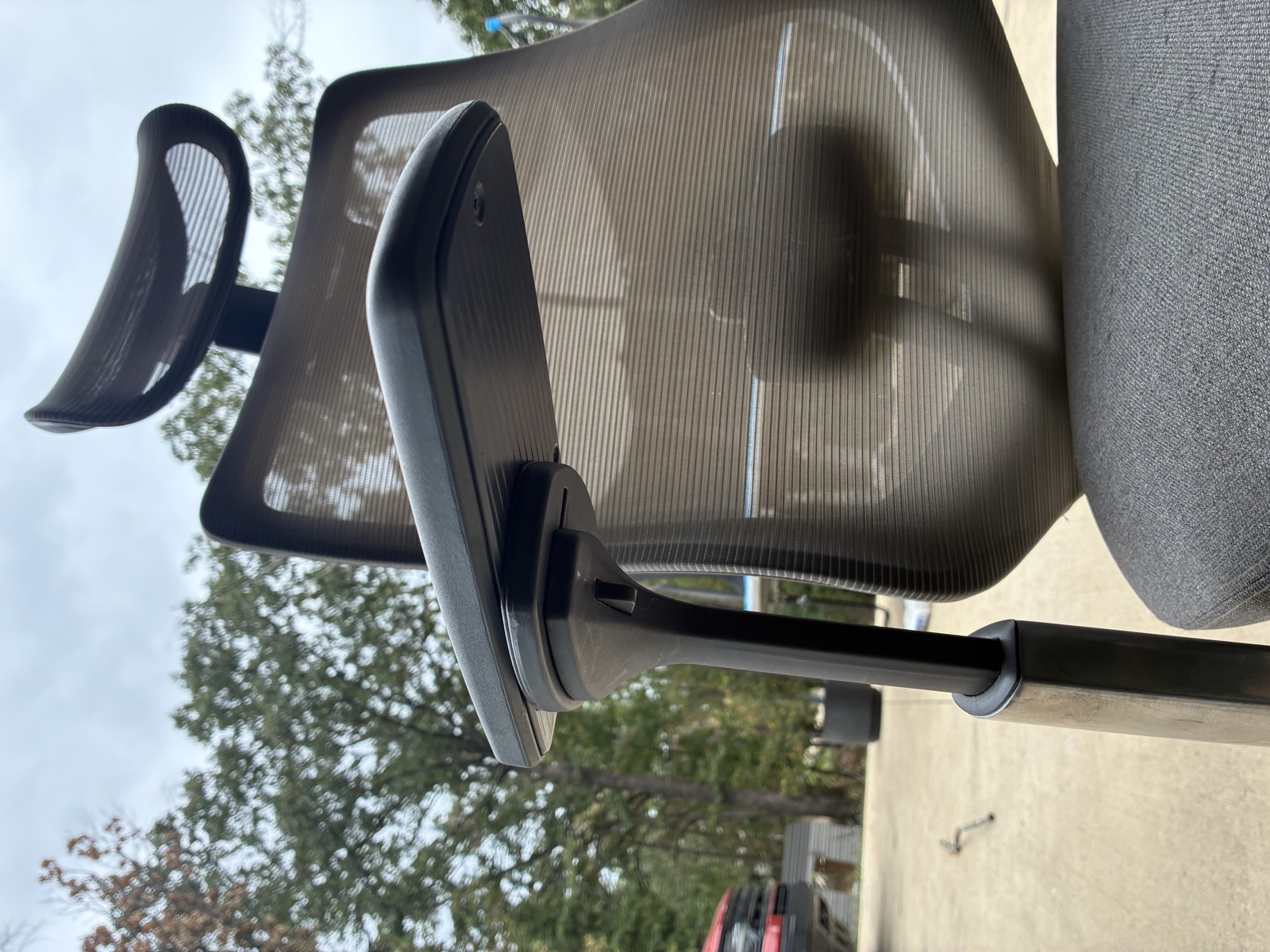 Colamy chair detail