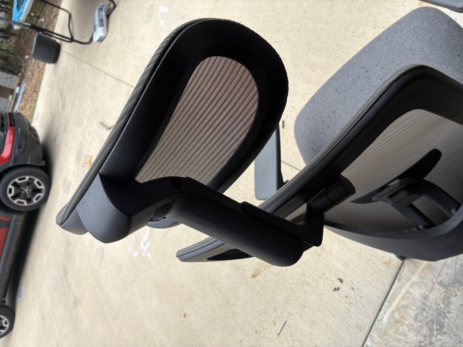 Colamy chair detail